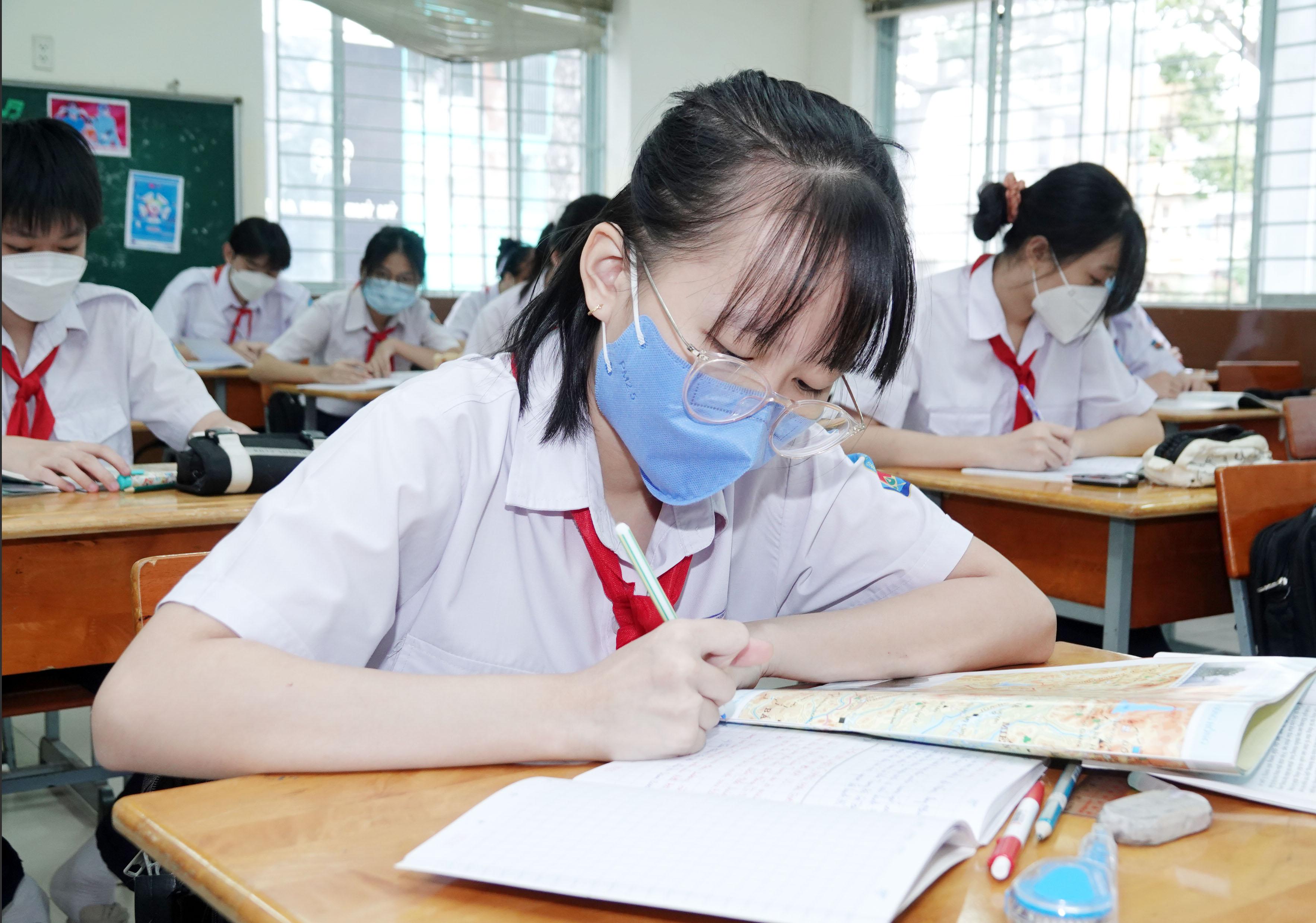 Lịch thi tuyển sinh vào lớp 10 năm học 2023-2024 tại Hà Nội