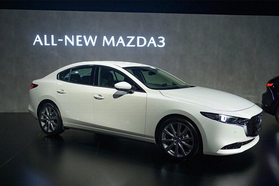 Mazda 3 Luxury 2024 - Hình 1