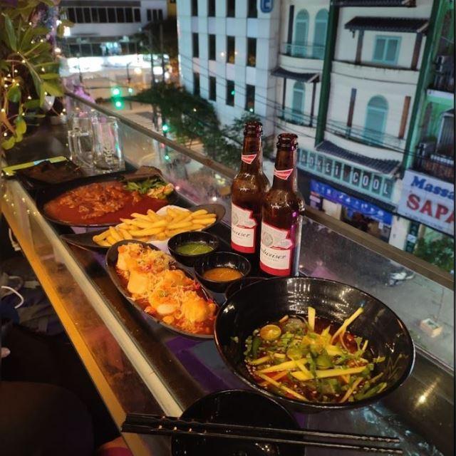 Review Quán No Sleep Rooftop Food & Beer Đồng Đen Chi Tiết